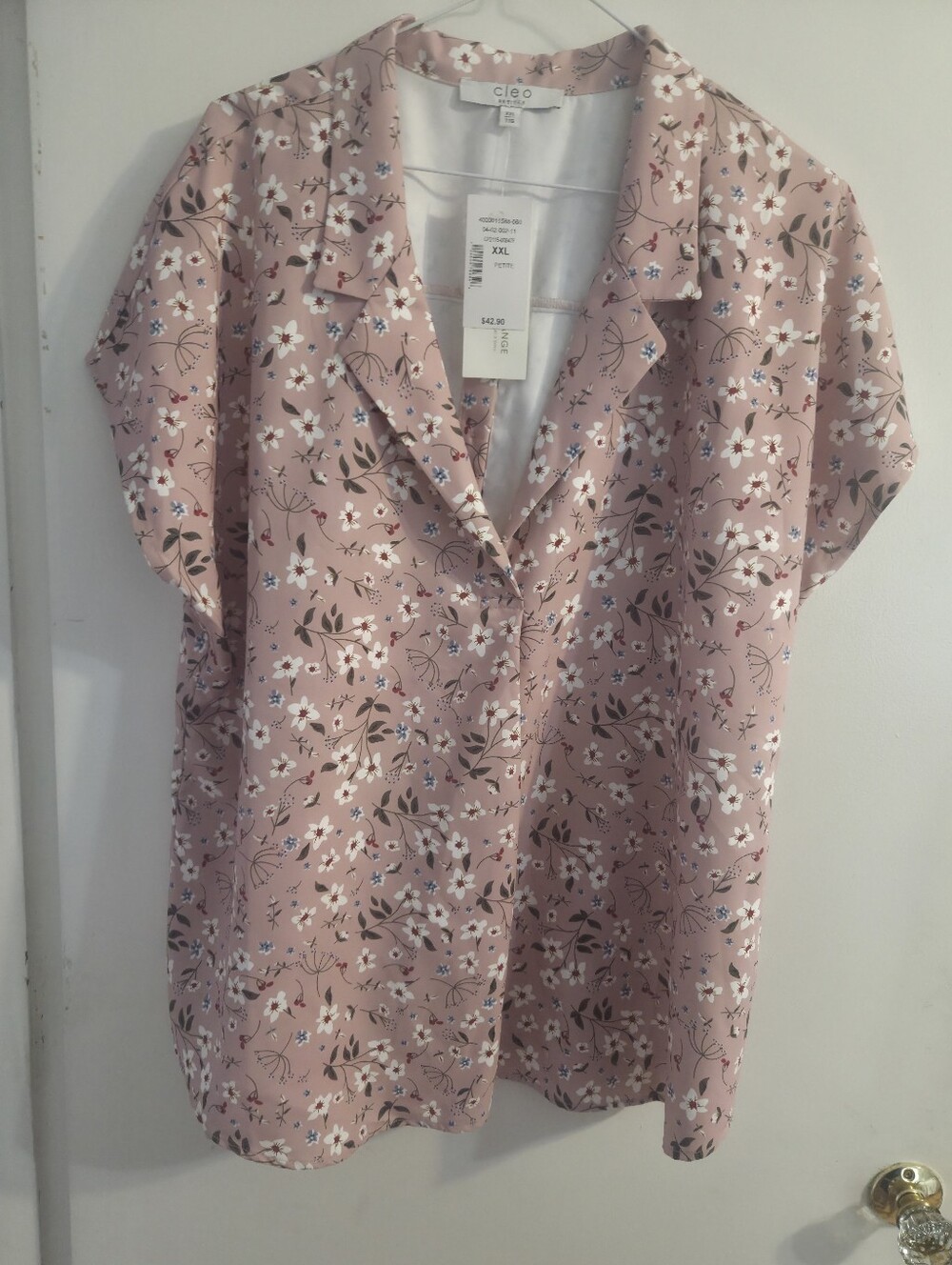 cleo XXL Petite Sleeveless Pink Floral Button-Front Notched Collar Blouse NWT